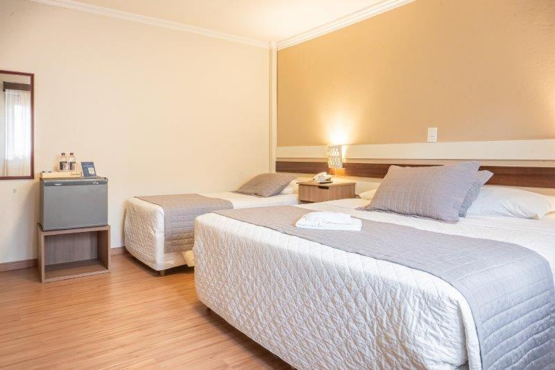 Hotel Bertoluci Грамаду Номер фото